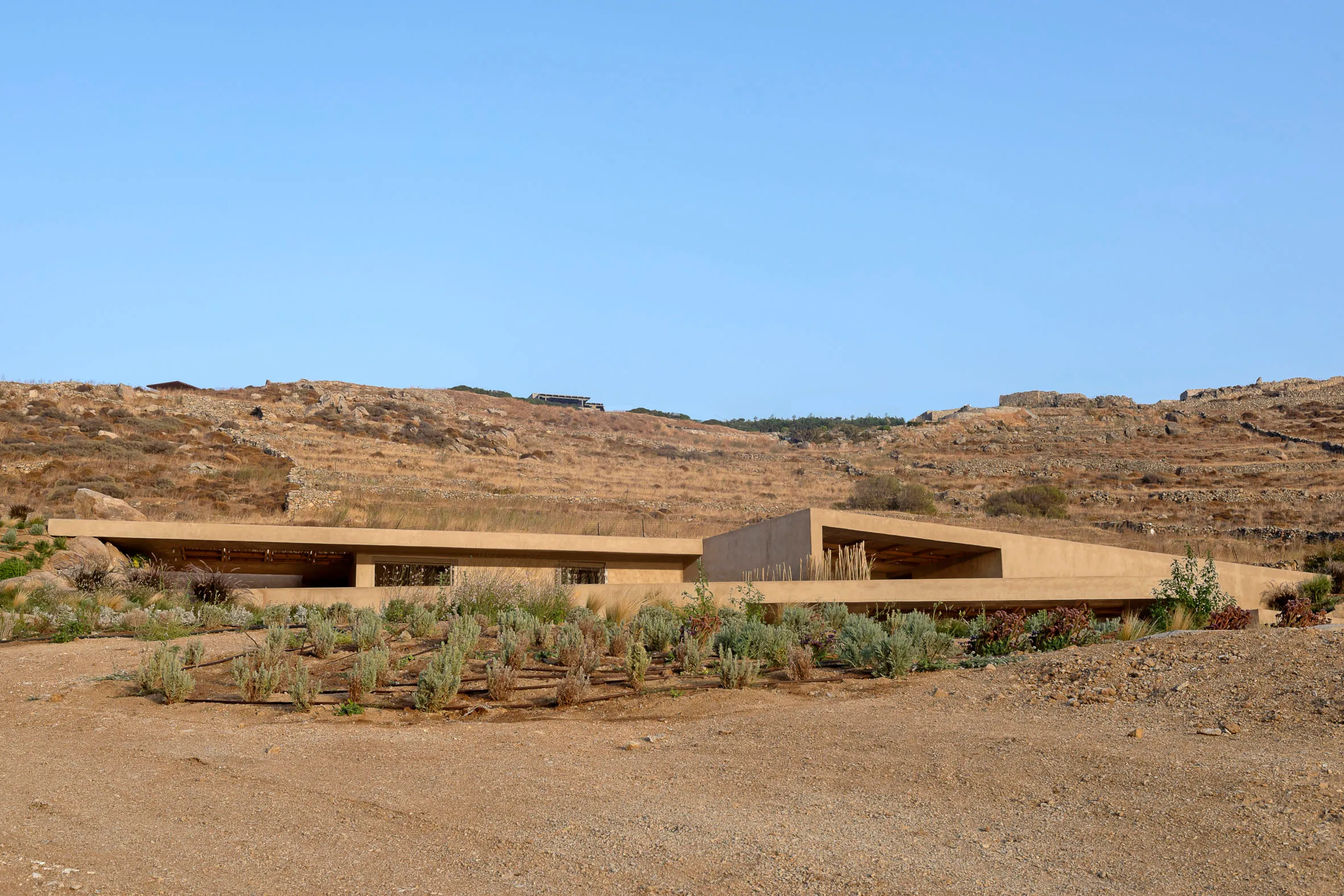 «Χώμα»
Σέριφος