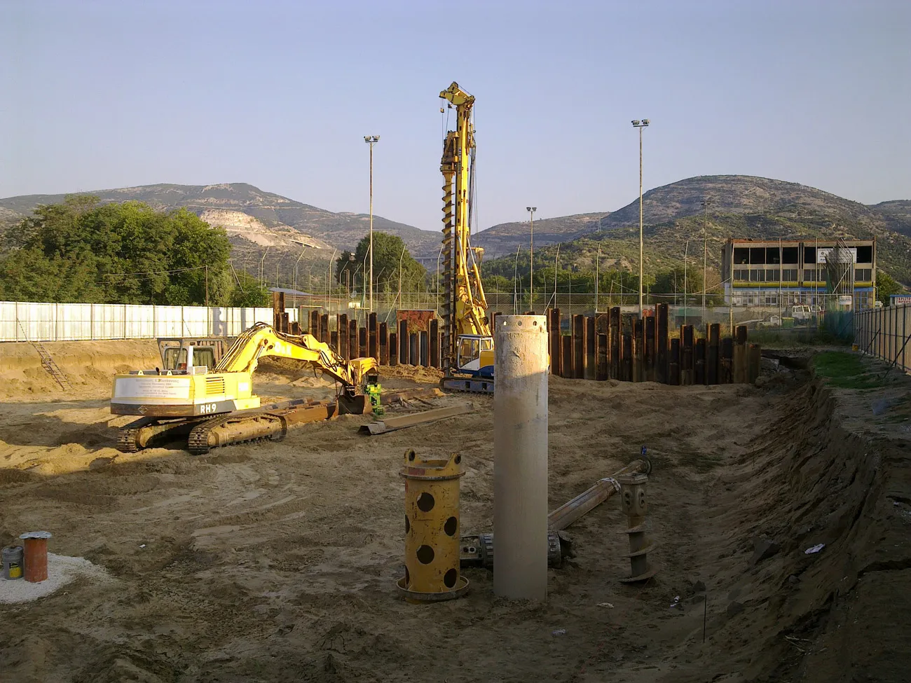 Διώροφο Κτίριο Υπεραγοράς Τροφίμων — 4